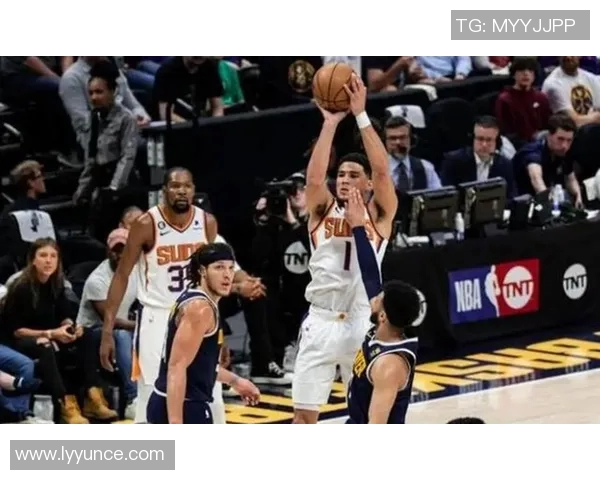 勇士与掘金激战四月三日谁将赢得季后赛关键一战 勇士与掘金激战四月三日谁将赢得季后赛关键一战